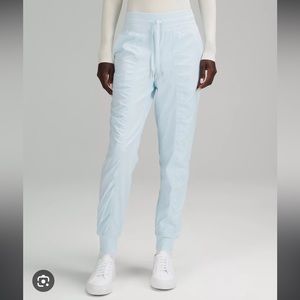 Lululemon dance studio jogger